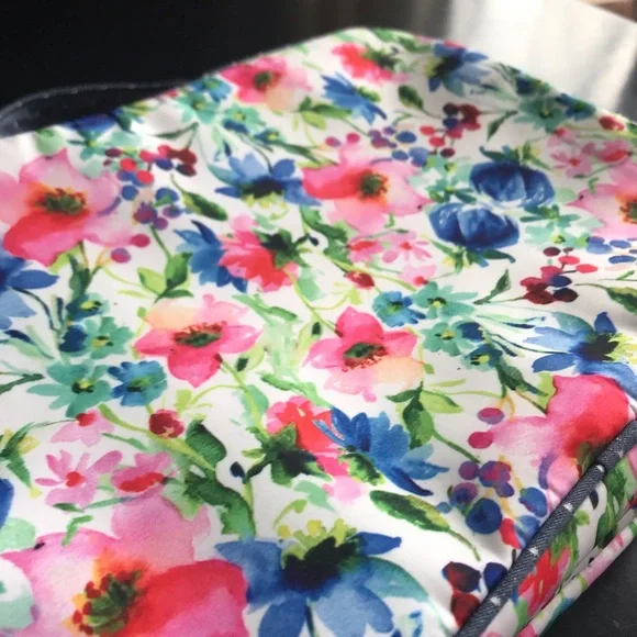 Makeup / Toiletries Travel Bag / Case - Picture 3 of 8